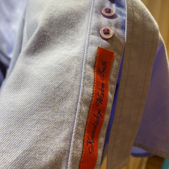 Robert Graham long sleeve light blue button down - Picture 5 of 9